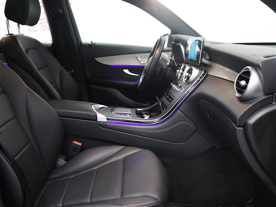 2021 Mercedes-benz Glc 300 4MATIC, available for sale in Paterson, New Jersey | Fast Track Motors. Paterson, New Jersey 2021 Mercedes-benz Glc 300 4MATIC, available for sale in Paterson, New Jersey | Fast Track Motors. Paterson, New Jersey