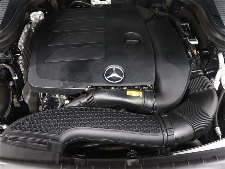 2021 Mercedes-benz Glc 300 4MATIC, available for sale in Paterson, New Jersey | Fast Track Motors. Paterson, New Jersey 2021 Mercedes-benz Glc 300 4MATIC, available for sale in Paterson, New Jersey | Fast Track Motors. Paterson, New Jersey