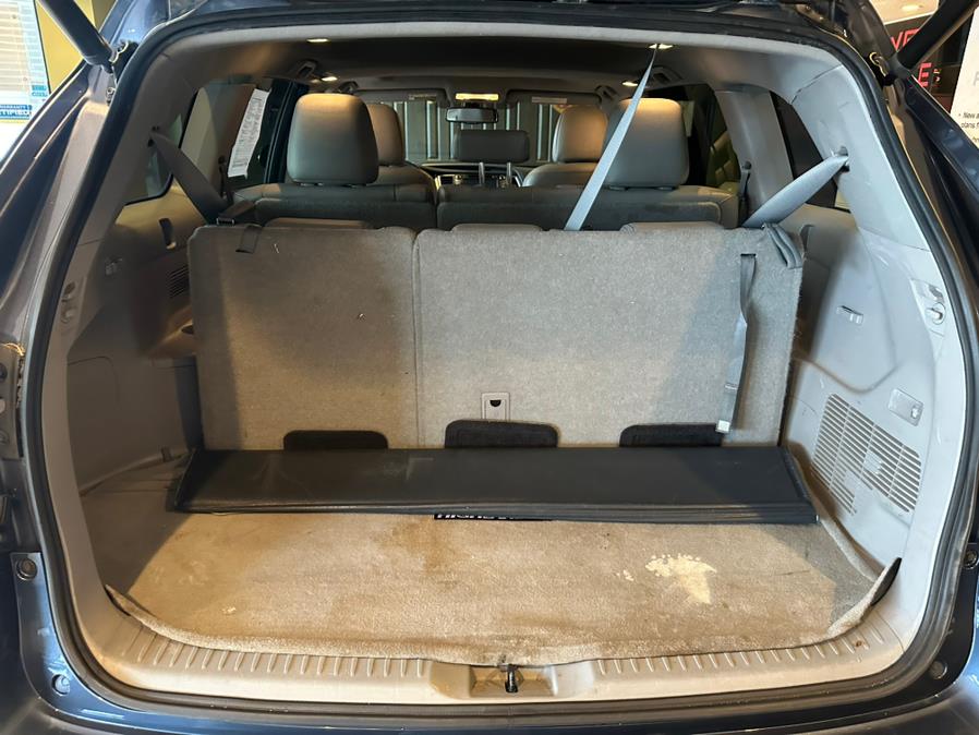 2016 Toyota Highlander AWD 4dr V6 XLE (Natl), available for sale in West Hartford, Connecticut | AutoMax. West Hartford, Connecticut 2016 Toyota Highlander AWD 4dr V6 XLE (Natl), available for sale in West Hartford, Connecticut | AutoMax. West Hartford, Connecticut