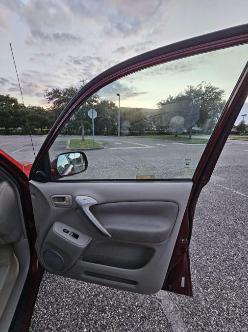 2004 Toyota RAV4 4dr Auto, available for sale in Longwood, Florida | Majestic Autos Inc.. Longwood, Florida 2004 Toyota RAV4 4dr Auto, available for sale in Longwood, Florida | Majestic Autos Inc.. Longwood, Florida