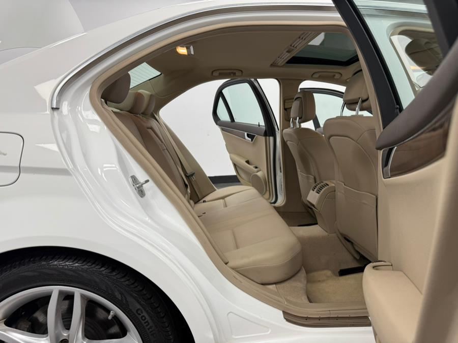 2013 Mercedes-Benz C-Class 4dr Sdn C300 Sport 4MATIC, available for sale in Elizabeth, New Jersey | M Auto Group. Elizabeth, New Jersey 2013 Mercedes-Benz C-Class 4dr Sdn C300 Sport 4MATIC, available for sale in Elizabeth, New Jersey | M Auto Group. Elizabeth, New Jersey