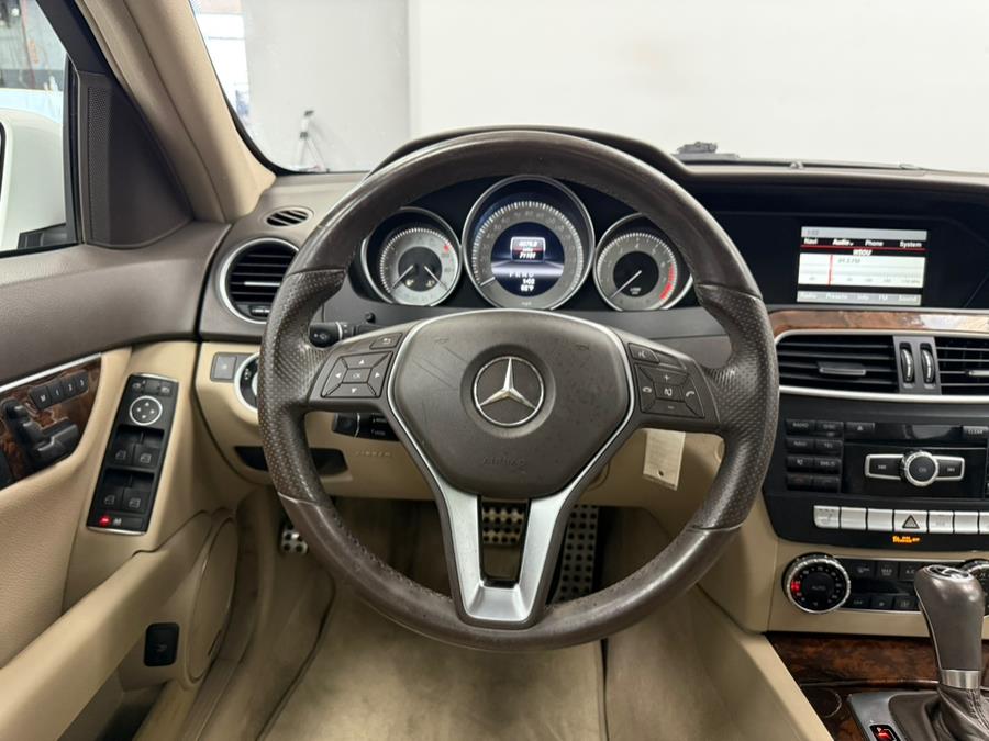 2013 Mercedes-Benz C-Class 4dr Sdn C300 Sport 4MATIC, available for sale in Elizabeth, New Jersey | M Auto Group. Elizabeth, New Jersey 2013 Mercedes-Benz C-Class 4dr Sdn C300 Sport 4MATIC, available for sale in Elizabeth, New Jersey | M Auto Group. Elizabeth, New Jersey