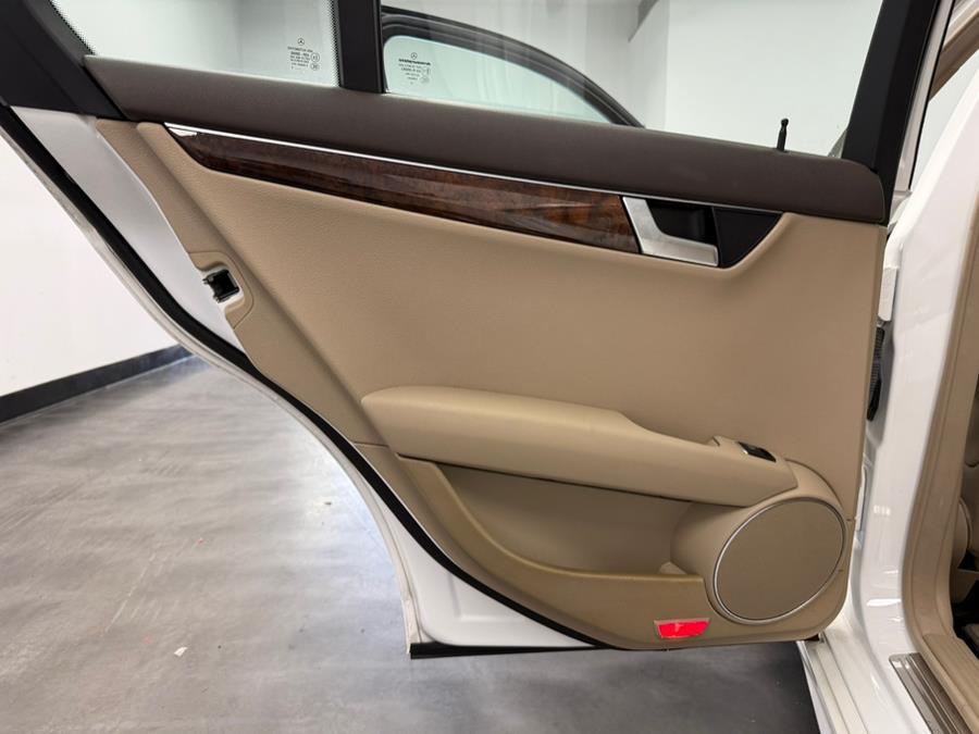 2013 Mercedes-Benz C-Class 4dr Sdn C300 Sport 4MATIC, available for sale in Elizabeth, New Jersey | M Auto Group. Elizabeth, New Jersey 2013 Mercedes-Benz C-Class 4dr Sdn C300 Sport 4MATIC, available for sale in Elizabeth, New Jersey | M Auto Group. Elizabeth, New Jersey