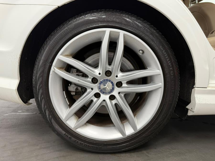 2013 Mercedes-Benz C-Class 4dr Sdn C300 Sport 4MATIC, available for sale in Elizabeth, New Jersey | M Auto Group. Elizabeth, New Jersey 2013 Mercedes-Benz C-Class 4dr Sdn C300 Sport 4MATIC, available for sale in Elizabeth, New Jersey | M Auto Group. Elizabeth, New Jersey