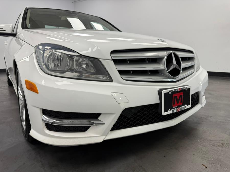 2013 Mercedes-Benz C-Class 4dr Sdn C300 Sport 4MATIC, available for sale in Elizabeth, New Jersey | M Auto Group. Elizabeth, New Jersey 2013 Mercedes-Benz C-Class 4dr Sdn C300 Sport 4MATIC, available for sale in Elizabeth, New Jersey | M Auto Group. Elizabeth, New Jersey