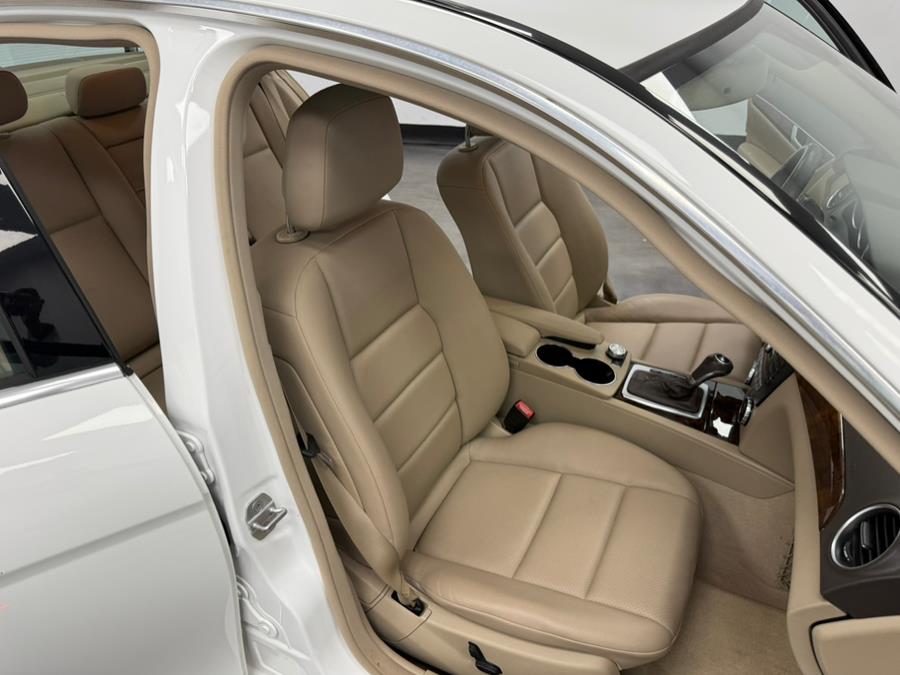 2013 Mercedes-Benz C-Class 4dr Sdn C300 Sport 4MATIC, available for sale in Elizabeth, New Jersey | M Auto Group. Elizabeth, New Jersey 2013 Mercedes-Benz C-Class 4dr Sdn C300 Sport 4MATIC, available for sale in Elizabeth, New Jersey | M Auto Group. Elizabeth, New Jersey