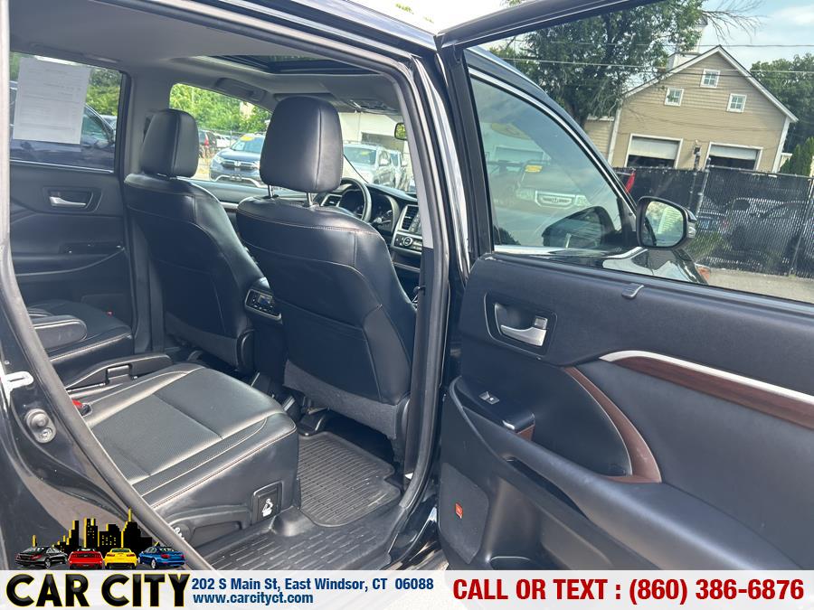 2015 Toyota Highlander AWD 4dr V6 Limited (Natl), available for sale in East Windsor, Connecticut | Car City LLC. East Windsor, Connecticut 2015 Toyota Highlander AWD 4dr V6 Limited (Natl), available for sale in East Windsor, Connecticut | Car City LLC. East Windsor, Connecticut