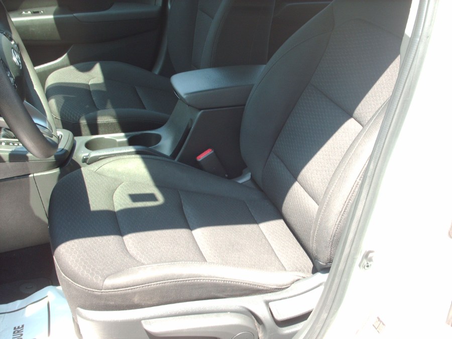 2020 Hyundai Elantra SE, available for sale in Warwick, Rhode Island | Premier Automotive Sales. Warwick, Rhode Island 2020 Hyundai Elantra SE, available for sale in Warwick, Rhode Island | Premier Automotive Sales. Warwick, Rhode Island