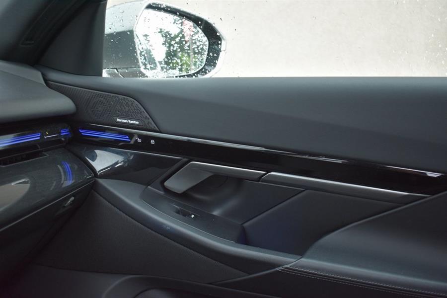 2024 BMW 5 Series 530i xDrive, available for sale in Valley Stream, New York | Certified Performance Motors. Valley Stream, New York 2024 BMW 5 Series 530i xDrive, available for sale in Valley Stream, New York | Certified Performance Motors. Valley Stream, New York