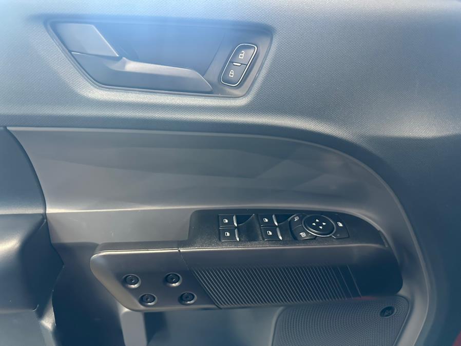 2024 Ford Maverick LARIAT FWD SuperCrew, available for sale in Inwood, New York | 5 Towns Drive. Inwood, New York 2024 Ford Maverick LARIAT FWD SuperCrew, available for sale in Inwood, New York | 5 Towns Drive. Inwood, New York