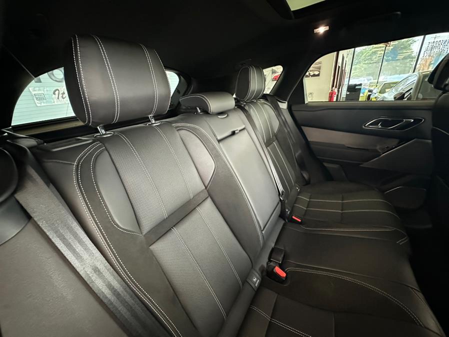 2019 Land Rover Range Rover Velar P250 R-Dynamic SE, available for sale in Inwood, New York | 5 Towns Drive. Inwood, New York 2019 Land Rover Range Rover Velar P250 R-Dynamic SE, available for sale in Inwood, New York | 5 Towns Drive. Inwood, New York