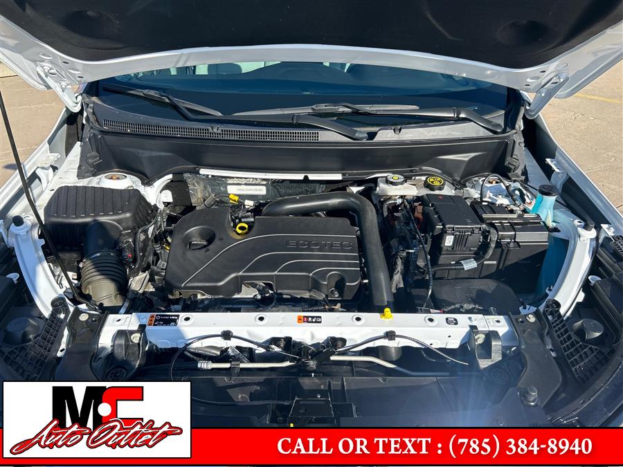 2023 GMC Terrain AWD 4dr SLE, available for sale in Colby, Kansas | M C Auto Outlet Inc. Colby, Kansas 2023 GMC Terrain AWD 4dr SLE, available for sale in Colby, Kansas | M C Auto Outlet Inc. Colby, Kansas