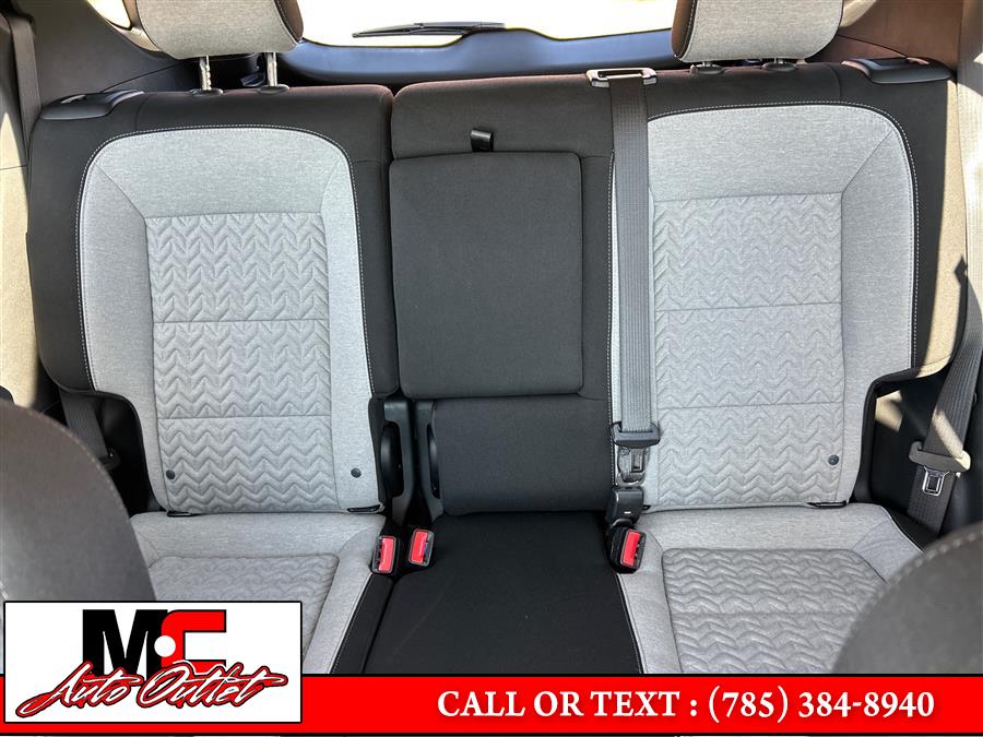 2022 Chevrolet Equinox AWD 4dr LT w/2FL, available for sale in Colby, Kansas | M C Auto Outlet Inc. Colby, Kansas 2022 Chevrolet Equinox AWD 4dr LT w/2FL, available for sale in Colby, Kansas | M C Auto Outlet Inc. Colby, Kansas