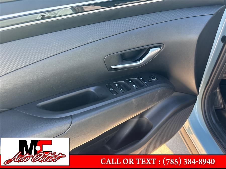 2024 Hyundai Santa Cruz SEL FWD, available for sale in Colby, Kansas | M C Auto Outlet Inc. Colby, Kansas 2024 Hyundai Santa Cruz SEL FWD, available for sale in Colby, Kansas | M C Auto Outlet Inc. Colby, Kansas