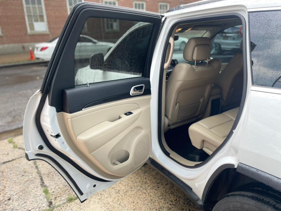 2020 Jeep Grand Cherokee Limited 4x4, available for sale in Plainfield, New Jersey | Best Cars R Us LLC. Plainfield, New Jersey 2020 Jeep Grand Cherokee Limited 4x4, available for sale in Plainfield, New Jersey | Best Cars R Us LLC. Plainfield, New Jersey