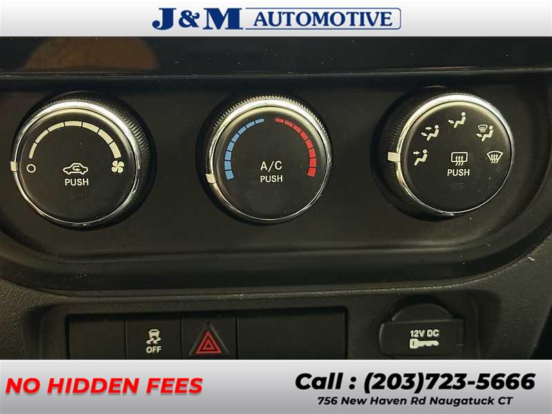 2015 Jeep Compass Sport, available for sale in Naugatuck, Connecticut | J&M Automotive Sls&Svc LLC. Naugatuck, Connecticut 2015 Jeep Compass Sport, available for sale in Naugatuck, Connecticut | J&M Automotive Sls&Svc LLC. Naugatuck, Connecticut