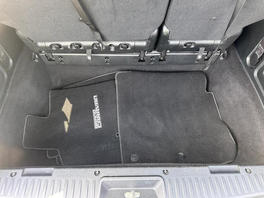 2017 Dodge Grand Caravan SE Wagon, available for sale in BURLINGTON, New Jersey | Tri States Auto Group. BURLINGTON, New Jersey 2017 Dodge Grand Caravan SE Wagon, available for sale in BURLINGTON, New Jersey | Tri States Auto Group. BURLINGTON, New Jersey