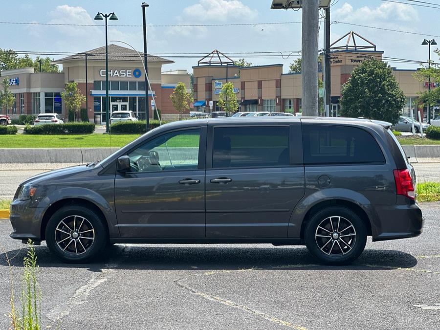 2017 Dodge Grand Caravan SE Wagon, available for sale in BURLINGTON, New Jersey | Tri States Auto Group. BURLINGTON, New Jersey 2017 Dodge Grand Caravan SE Wagon, available for sale in BURLINGTON, New Jersey | Tri States Auto Group. BURLINGTON, New Jersey