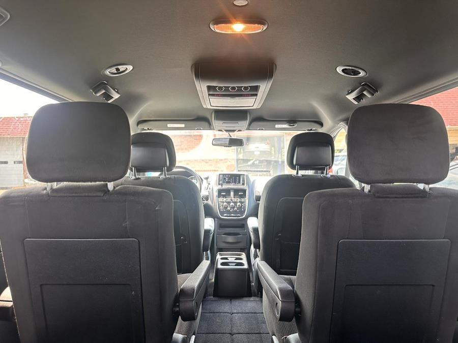 2017 Dodge Grand Caravan SE Wagon, available for sale in BURLINGTON, New Jersey | Tri States Auto Group. BURLINGTON, New Jersey 2017 Dodge Grand Caravan SE Wagon, available for sale in BURLINGTON, New Jersey | Tri States Auto Group. BURLINGTON, New Jersey