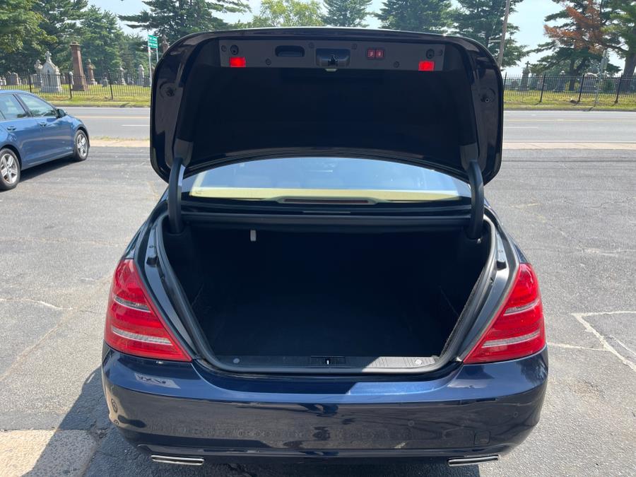 2013 Mercedes-Benz S-Class 4dr Sdn S550 4MATIC, available for sale in Bloomfield, Connecticut | AXA Car Sales and Repair LLC. Bloomfield, Connecticut 2013 Mercedes-Benz S-Class 4dr Sdn S550 4MATIC, available for sale in Bloomfield, Connecticut | AXA Car Sales and Repair LLC. Bloomfield, Connecticut