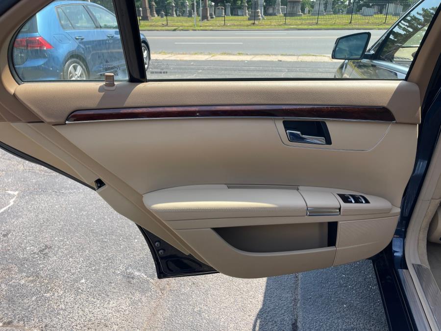 2013 Mercedes-Benz S-Class 4dr Sdn S550 4MATIC, available for sale in Bloomfield, Connecticut | AXA Car Sales and Repair LLC. Bloomfield, Connecticut 2013 Mercedes-Benz S-Class 4dr Sdn S550 4MATIC, available for sale in Bloomfield, Connecticut | AXA Car Sales and Repair LLC. Bloomfield, Connecticut