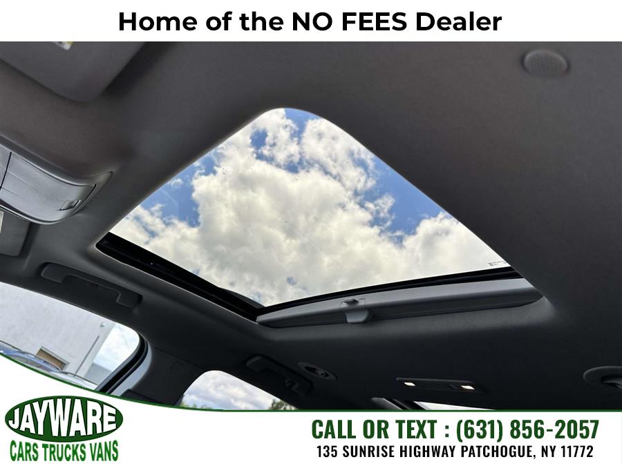 2022 GMC Acadia AWD 4dr SLE, available for sale in Patchogue, New York | Jayware Cars Trucks Vans. Patchogue, New York 2022 GMC Acadia AWD 4dr SLE, available for sale in Patchogue, New York | Jayware Cars Trucks Vans. Patchogue, New York