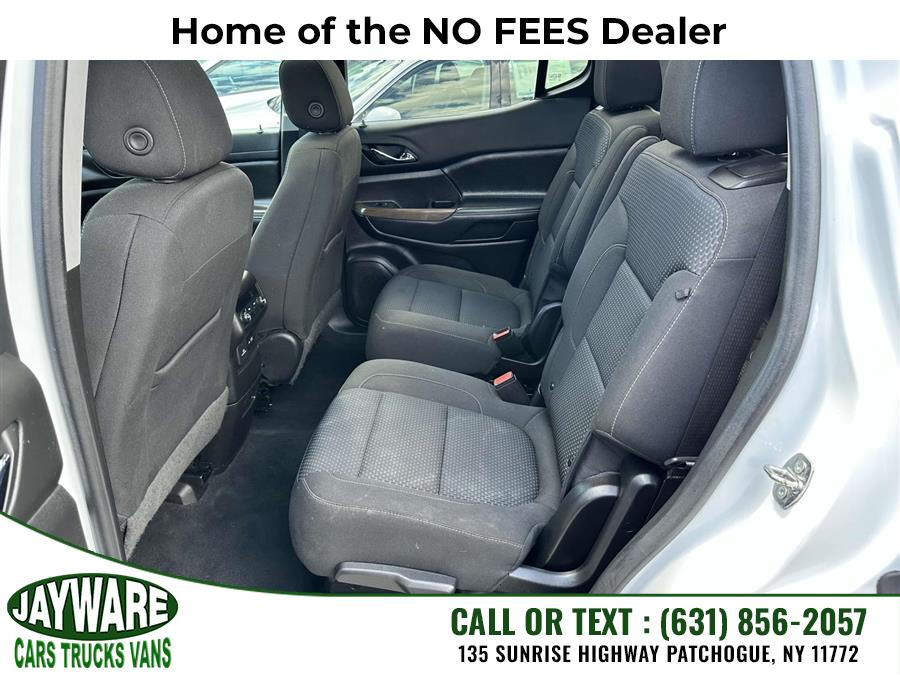 2022 GMC Acadia AWD 4dr SLE, available for sale in Patchogue, New York | Jayware Cars Trucks Vans. Patchogue, New York 2022 GMC Acadia AWD 4dr SLE, available for sale in Patchogue, New York | Jayware Cars Trucks Vans. Patchogue, New York