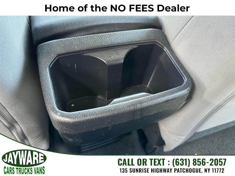 2016 Toyota Tacoma 4WD Double Cab V6 AT SR5 (Natl), available for sale in Patchogue, New York | Jayware Cars Trucks Vans. Patchogue, New York 2016 Toyota Tacoma 4WD Double Cab V6 AT SR5 (Natl), available for sale in Patchogue, New York | Jayware Cars Trucks Vans. Patchogue, New York