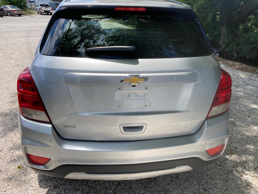 2017 Chevrolet Trax FWD 4dr LS, available for sale in Neosho, Missouri | Xsell Auto LLC. Neosho, Missouri 2017 Chevrolet Trax FWD 4dr LS, available for sale in Neosho, Missouri | Xsell Auto LLC. Neosho, Missouri