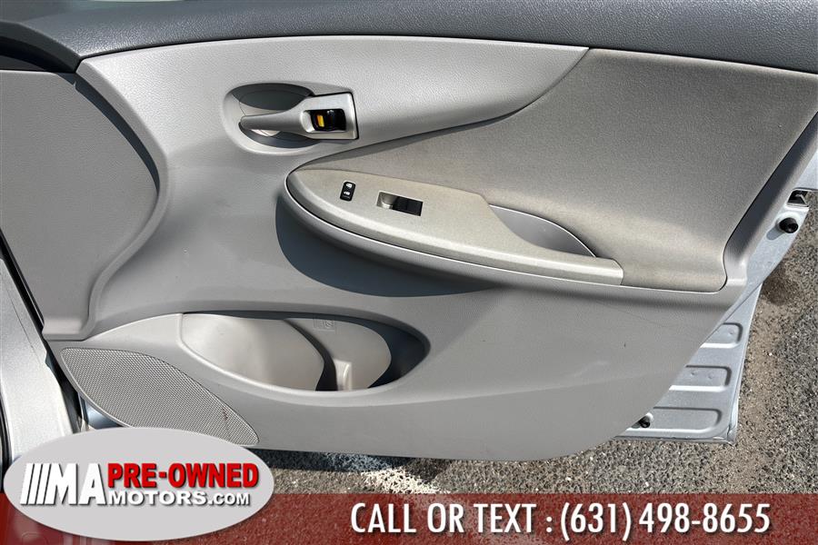 2010 Toyota Corolla 4dr Sdn Auto LE (Natl), available for sale in Huntington Station, New York | M & A Motors. Huntington Station, New York 2010 Toyota Corolla 4dr Sdn Auto LE (Natl), available for sale in Huntington Station, New York | M & A Motors. Huntington Station, New York