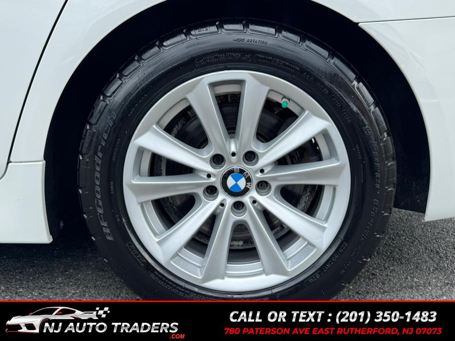2016 BMW 5 Series 4dr Sdn 528i xDrive AWD, available for sale in East Rutherford, New Jersey | NJ Auto Traders. East Rutherford, New Jersey 2016 BMW 5 Series 4dr Sdn 528i xDrive AWD, available for sale in East Rutherford, New Jersey | NJ Auto Traders. East Rutherford, New Jersey