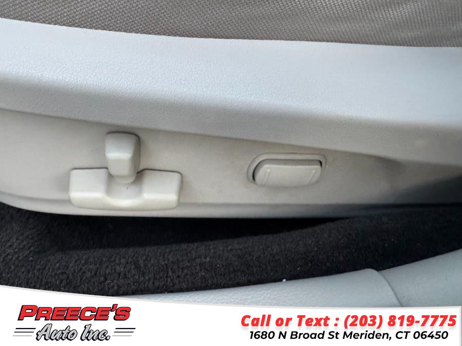 2013 Subaru Outback 4dr Wgn H4 Auto 2.5i Premium PZEV, available for sale in Meriden, Connecticut | Preeces Auto Inc. Meriden, Connecticut 2013 Subaru Outback 4dr Wgn H4 Auto 2.5i Premium PZEV, available for sale in Meriden, Connecticut | Preeces Auto Inc. Meriden, Connecticut