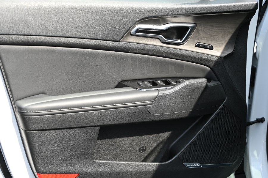 2023 Kia Sportage X-Pro Prestige AWD, available for sale in Waterbury, Connecticut | Highline Car Connection. Waterbury, Connecticut 2023 Kia Sportage X-Pro Prestige AWD, available for sale in Waterbury, Connecticut | Highline Car Connection. Waterbury, Connecticut