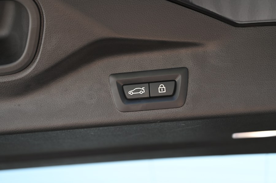 2023 BMW X5 sDrive40i, available for sale in Waterbury, Connecticut | Highline Car Connection. Waterbury, Connecticut 2023 BMW X5 sDrive40i, available for sale in Waterbury, Connecticut | Highline Car Connection. Waterbury, Connecticut