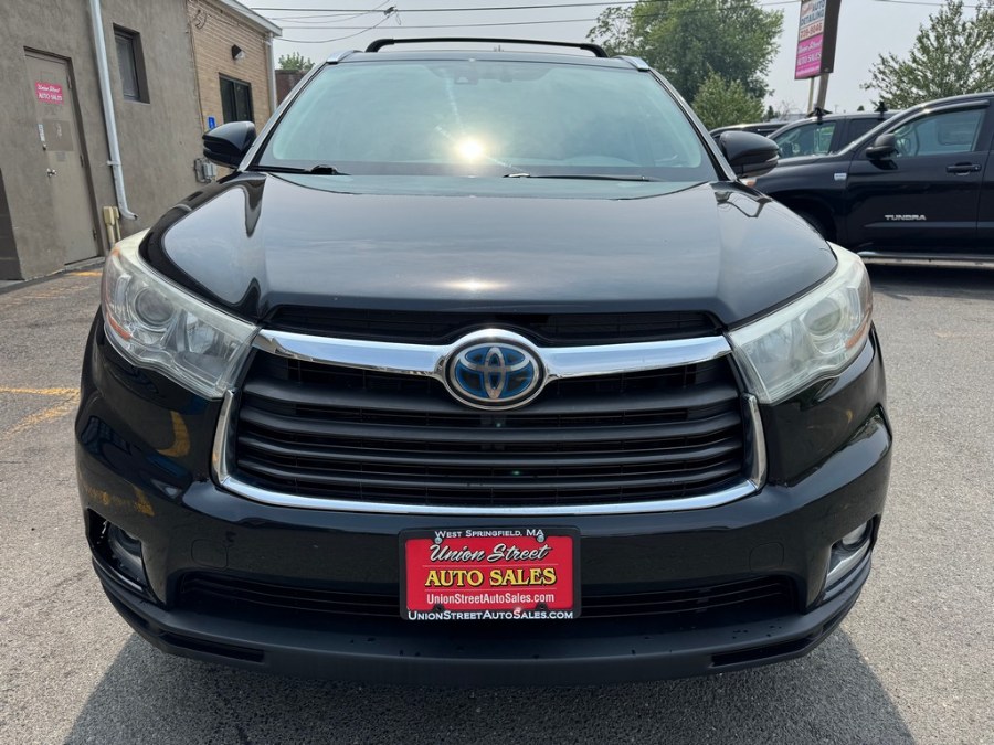 2015 Toyota Highlander Hybrid AWD 4dr Limited Platinum (Natl), available for sale in West Springfield, Massachusetts | Union Street Auto Sales. West Springfield, Massachusetts 2015 Toyota Highlander Hybrid AWD 4dr Limited Platinum (Natl), available for sale in West Springfield, Massachusetts | Union Street Auto Sales. West Springfield, Massachusetts