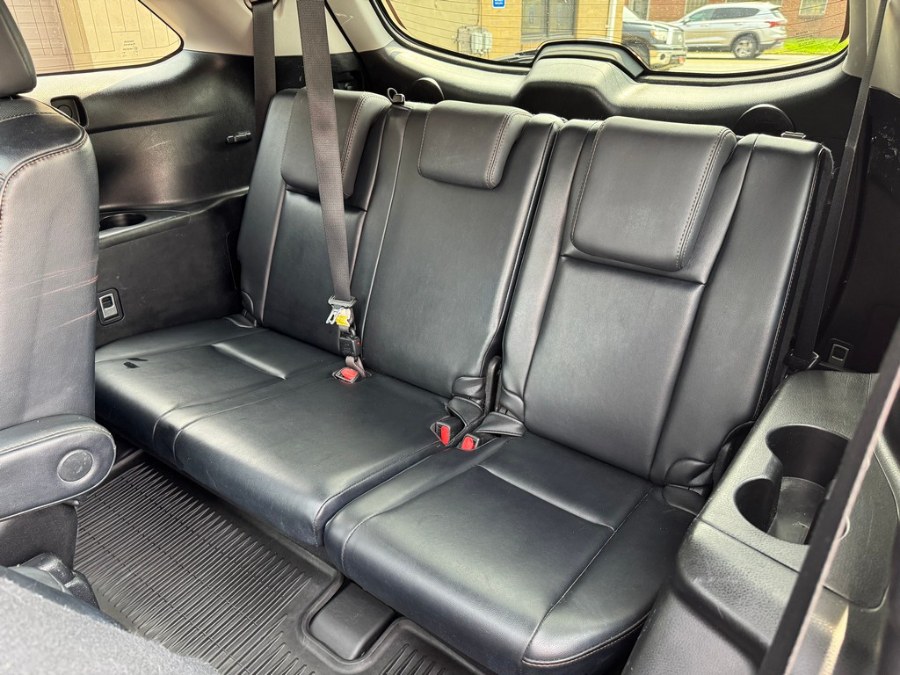 2015 Toyota Highlander Hybrid AWD 4dr Limited Platinum (Natl), available for sale in West Springfield, Massachusetts | Union Street Auto Sales. West Springfield, Massachusetts 2015 Toyota Highlander Hybrid AWD 4dr Limited Platinum (Natl), available for sale in West Springfield, Massachusetts | Union Street Auto Sales. West Springfield, Massachusetts