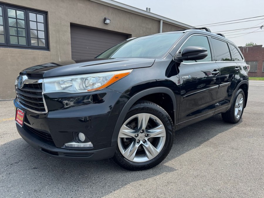 2015 Toyota Highlander Hybrid AWD 4dr Limited Platinum (Natl), available for sale in West Springfield, Massachusetts | Union Street Auto Sales. West Springfield, Massachusetts 2015 Toyota Highlander Hybrid AWD 4dr Limited Platinum (Natl), available for sale in West Springfield, Massachusetts | Union Street Auto Sales. West Springfield, Massachusetts