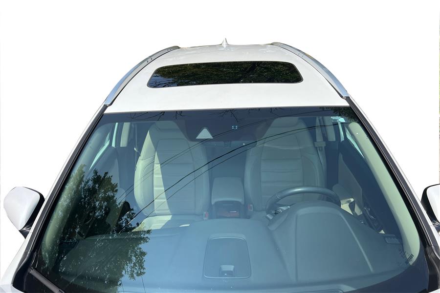2020 Honda CR-V Hybrid Touring photo 12