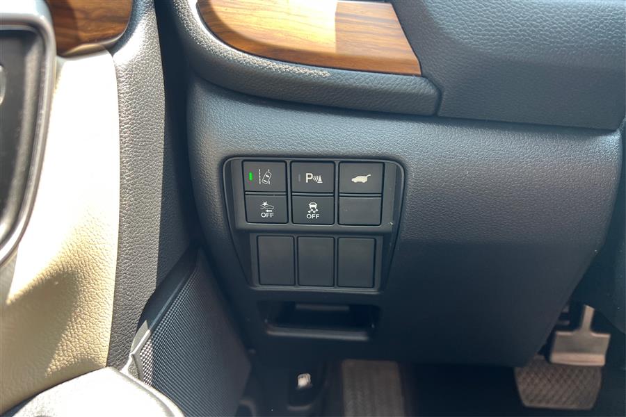 2020 Honda CR-V Hybrid Touring photo 33