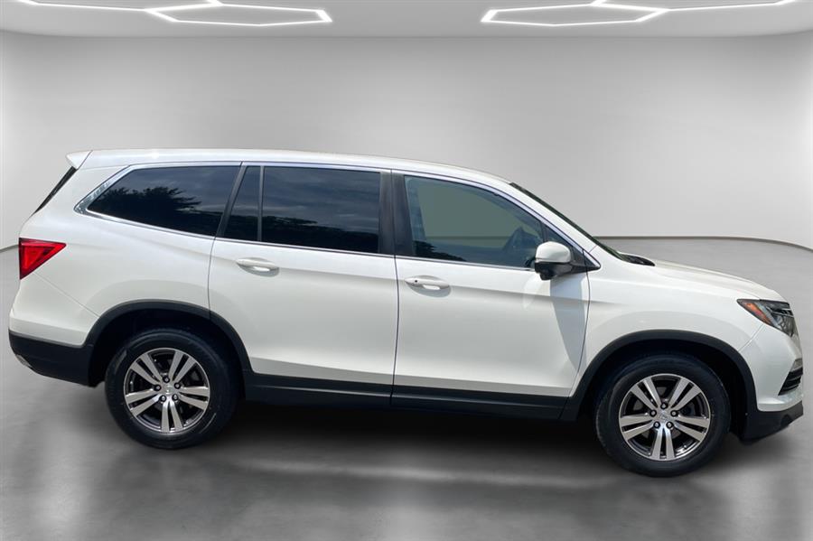 2016 Honda Pilot AWD 4dr EX-L w/Navi, available for sale in Lindenhurst, New York | Power Motor Group. Lindenhurst, New York 2016 Honda Pilot AWD 4dr EX-L w/Navi, available for sale in Lindenhurst, New York | Power Motor Group. Lindenhurst, New York