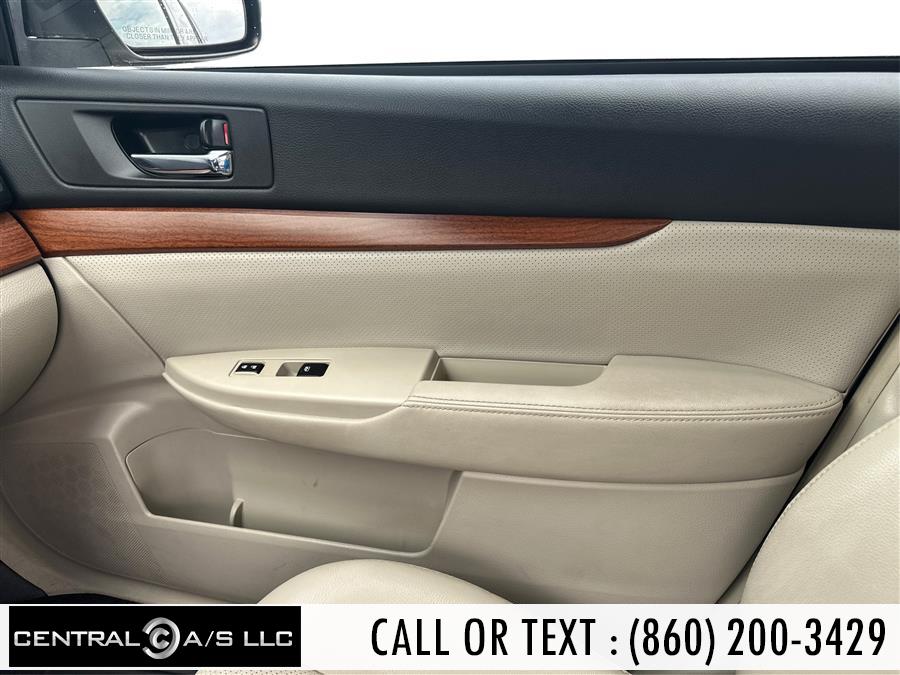 2014 Subaru Outback 4dr Wgn H4 Auto 2.5i Limited, available for sale in East Windsor, Connecticut | Central A/S LLC. East Windsor, Connecticut 2014 Subaru Outback 4dr Wgn H4 Auto 2.5i Limited, available for sale in East Windsor, Connecticut | Central A/S LLC. East Windsor, Connecticut
