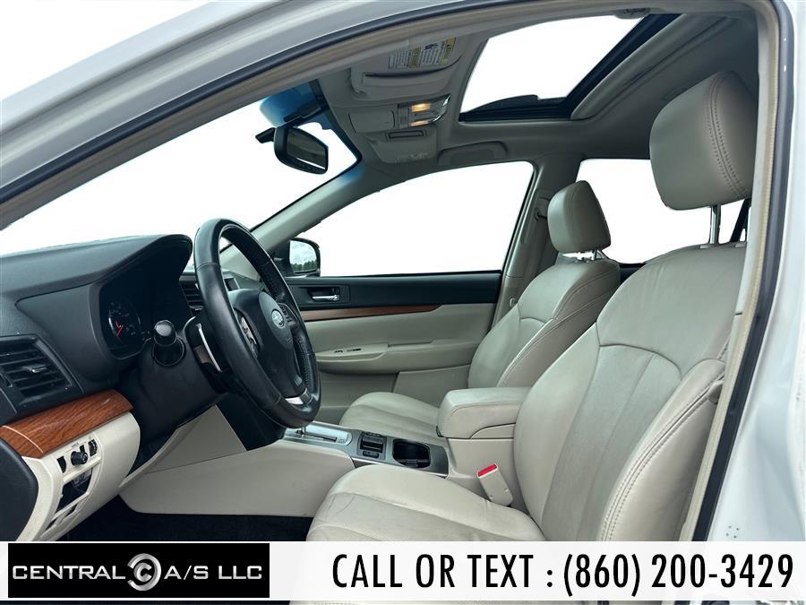 2014 Subaru Outback 4dr Wgn H4 Auto 2.5i Limited, available for sale in East Windsor, Connecticut | Central A/S LLC. East Windsor, Connecticut 2014 Subaru Outback 4dr Wgn H4 Auto 2.5i Limited, available for sale in East Windsor, Connecticut | Central A/S LLC. East Windsor, Connecticut