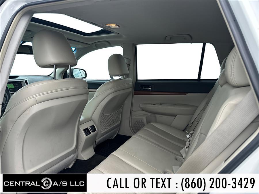 2014 Subaru Outback 4dr Wgn H4 Auto 2.5i Limited, available for sale in East Windsor, Connecticut | Central A/S LLC. East Windsor, Connecticut 2014 Subaru Outback 4dr Wgn H4 Auto 2.5i Limited, available for sale in East Windsor, Connecticut | Central A/S LLC. East Windsor, Connecticut