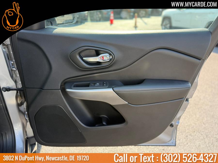 2021 Jeep Cherokee Latitude Plus 4x4, available for sale in New Castle, Delaware | My Car. New Castle, Delaware 2021 Jeep Cherokee Latitude Plus 4x4, available for sale in New Castle, Delaware | My Car. New Castle, Delaware