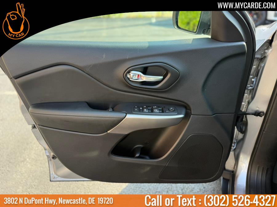 2021 Jeep Cherokee Latitude Plus 4x4, available for sale in New Castle, Delaware | My Car. New Castle, Delaware 2021 Jeep Cherokee Latitude Plus 4x4, available for sale in New Castle, Delaware | My Car. New Castle, Delaware