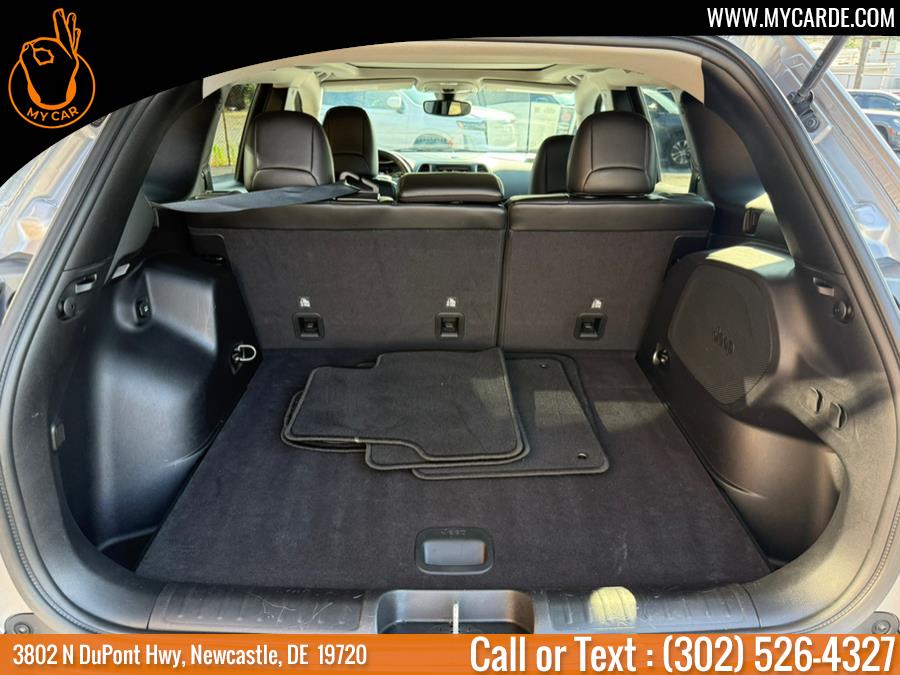 2021 Jeep Cherokee Latitude Plus 4x4, available for sale in New Castle, Delaware | My Car. New Castle, Delaware 2021 Jeep Cherokee Latitude Plus 4x4, available for sale in New Castle, Delaware | My Car. New Castle, Delaware