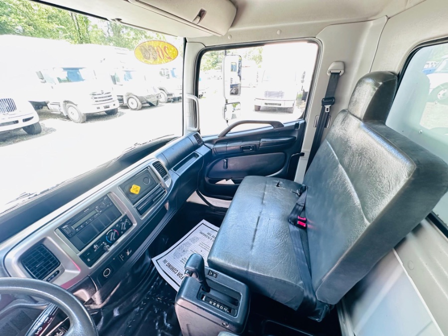 2020 HINO 268A 26 FEET DRY BOX + LIFTE GATE + NO CDL, available for sale in South Amboy, New Jersey | NJ Truck Spot. South Amboy, New Jersey 2020 HINO 268A 26 FEET DRY BOX + LIFTE GATE + NO CDL, available for sale in South Amboy, New Jersey | NJ Truck Spot. South Amboy, New Jersey