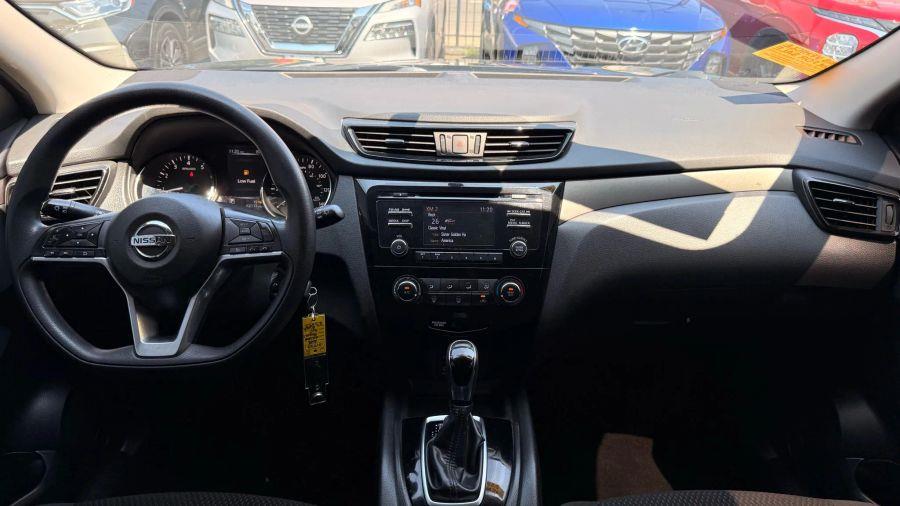 2018 Nissan Rogue Sport S (2018.5) Sport Utility 4D, available for sale in Linden, New Jersey | Route 27 Auto Mall. Linden, New Jersey 2018 Nissan Rogue Sport S (2018.5) Sport Utility 4D, available for sale in Linden, New Jersey | Route 27 Auto Mall. Linden, New Jersey