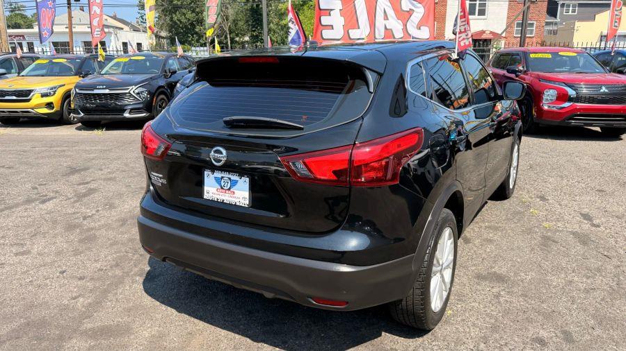 2018 Nissan Rogue Sport S (2018.5) Sport Utility 4D, available for sale in Linden, New Jersey | Route 27 Auto Mall. Linden, New Jersey 2018 Nissan Rogue Sport S (2018.5) Sport Utility 4D, available for sale in Linden, New Jersey | Route 27 Auto Mall. Linden, New Jersey