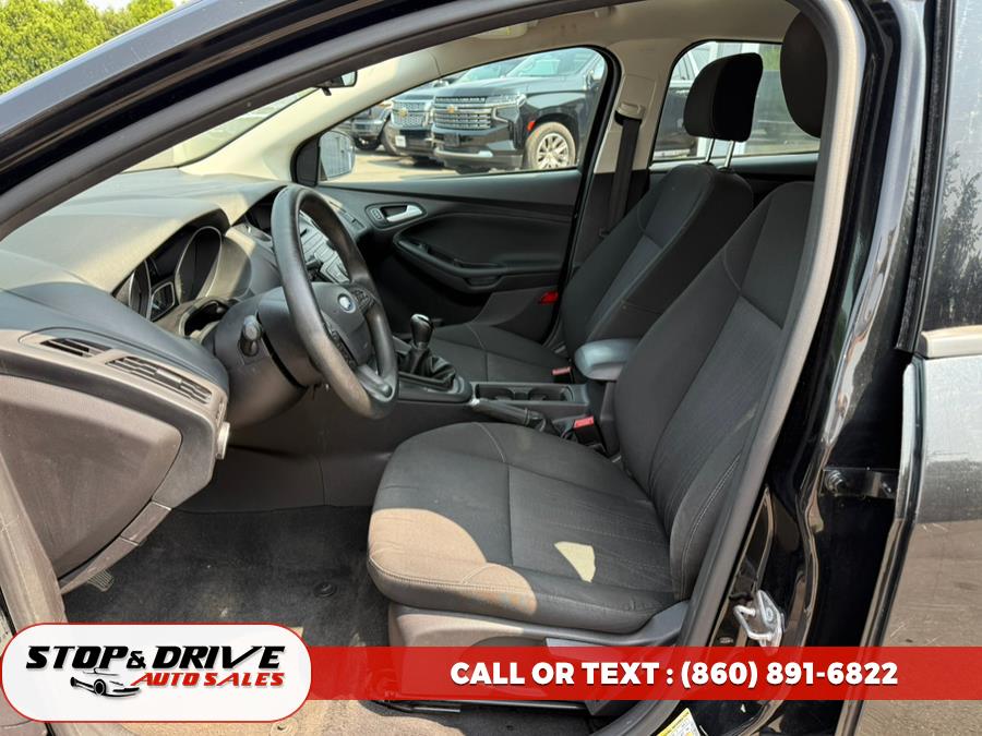 2015 Ford Focus 5dr HB SE, available for sale in East Windsor, Connecticut | Stop & Drive Auto Sales. East Windsor, Connecticut 2015 Ford Focus 5dr HB SE, available for sale in East Windsor, Connecticut | Stop & Drive Auto Sales. East Windsor, Connecticut